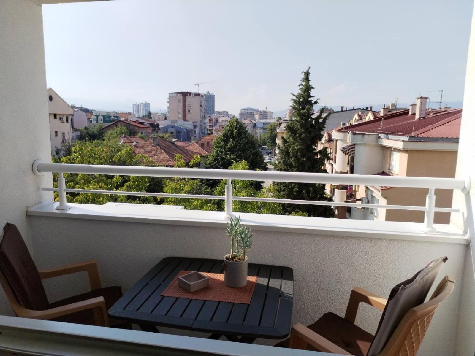 Maya Apartment Скопие Екстериор снимка